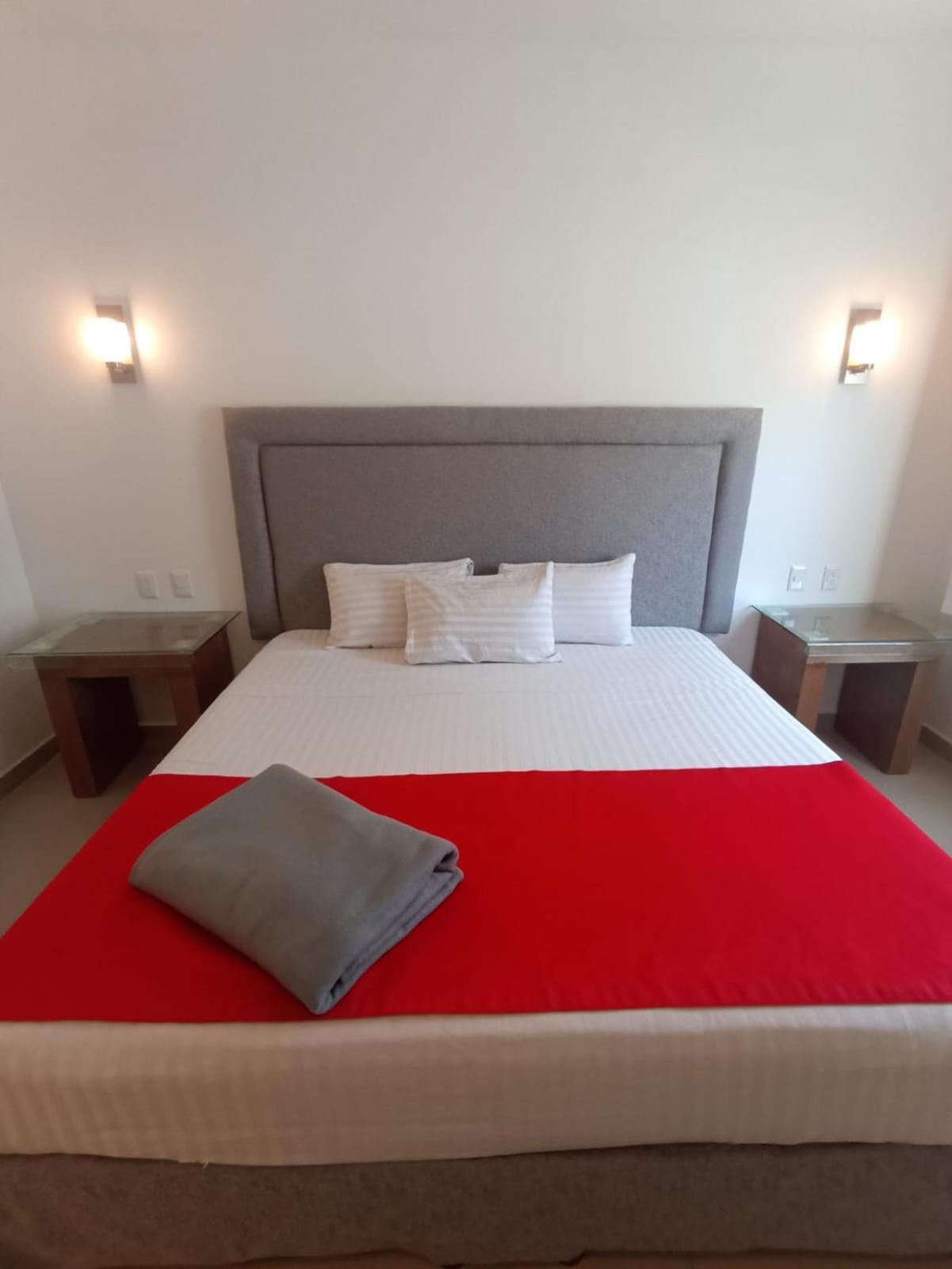 Zar Guadalajara Hotel La Venta del Astillero Buitenkant foto