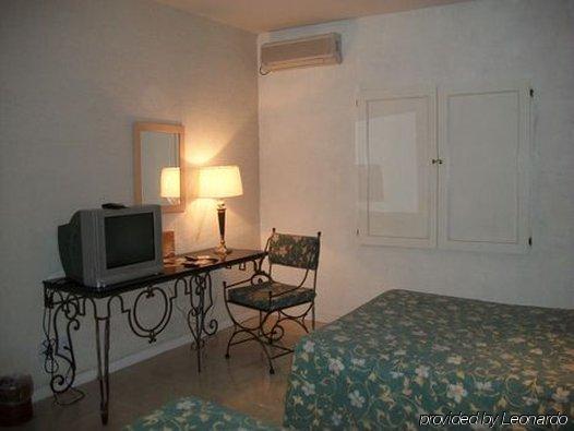 Zar Guadalajara Hotel La Venta del Astillero Kamer foto