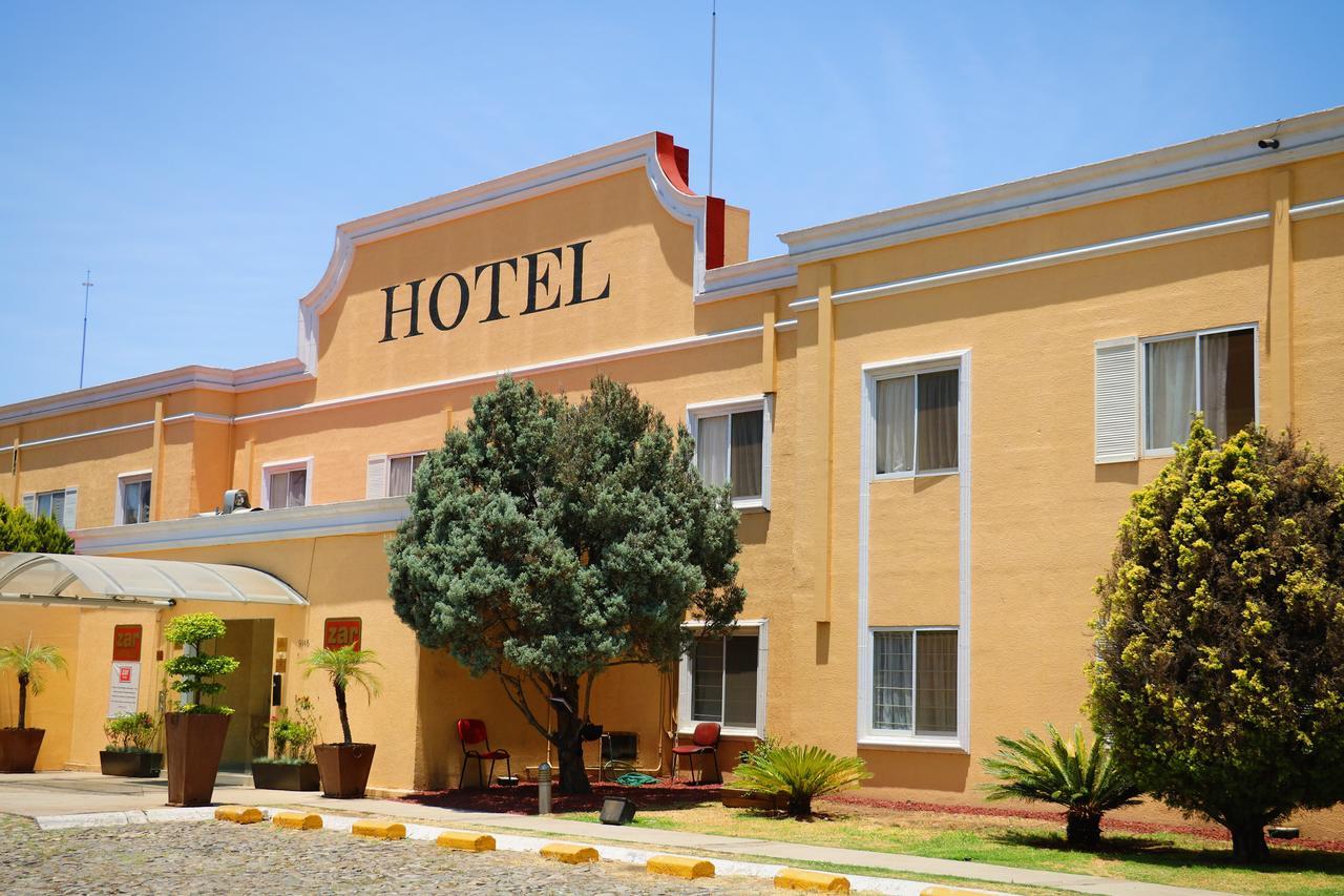 Zar Guadalajara Hotel La Venta del Astillero Buitenkant foto